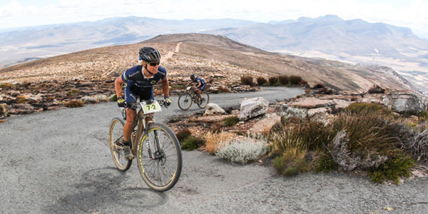 Robyn de Groot and her Ascendis Health teammate, Jennie Stenerhag, claw their way up the Merino Monster climb during the 2015 DUTOIT Tankwa Trek. They will be defending their women's category title at the 2016 edition, which starts on Friday. Photo: www.oakpics.com