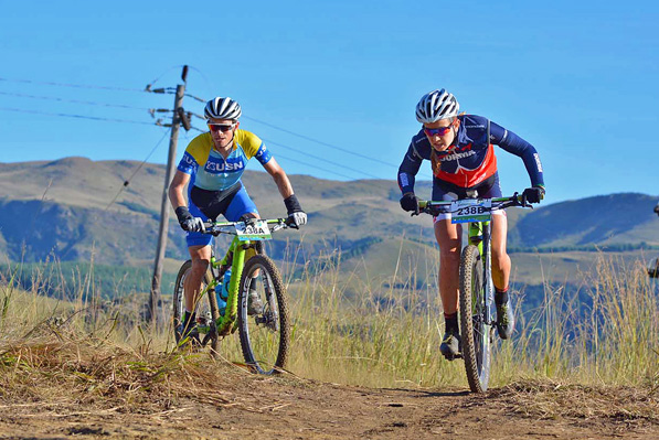 Candice Neethling (right) and Darren Lill of Dorma-USN-Purefit en route to winning the seventh stage of the 2016 Old Mutual joBerg2c. Photo supplied.