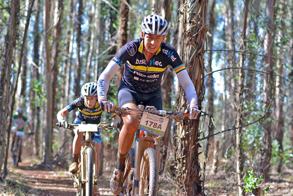 Overall leaders of the mixed category, Johan Labuschagne (front) and Catherine Williamson of The Bicycle Company-Bestmed, in action on stage six of the 2016 Old Mutual joBerg2c between Nottingham Road and Glencairn on the Sani Pass road. Photo supplied.