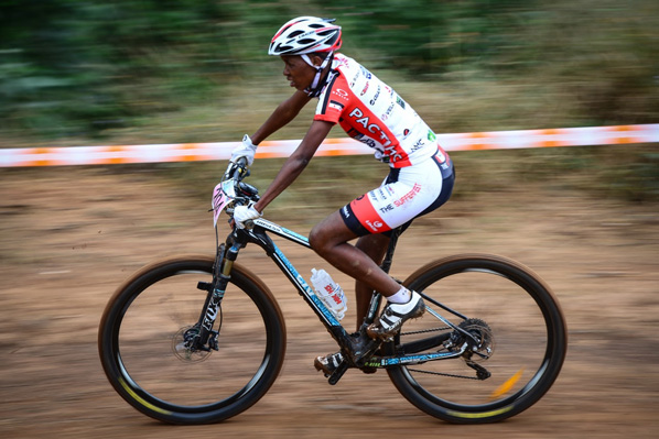 Representing Lesotho in the Elite Women's XCO race was Likeleli Masitise (Sufferfest Lesotho MTB Team), who also braved the weather at the 2016 Pietermaritzburg MTB Festival at Cascades MTB Park on Saturday 30 April.  Photo: Darren Goddard