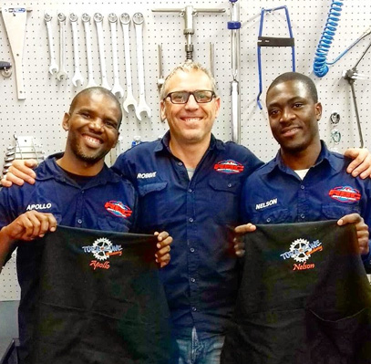 Robbie Powell (centre) and his two qualified bicycle technicians, Apollo Dyala (left) and Nelson Sigudu (right) offer the most advanced bicycle suspension and tuning service in South Africa.