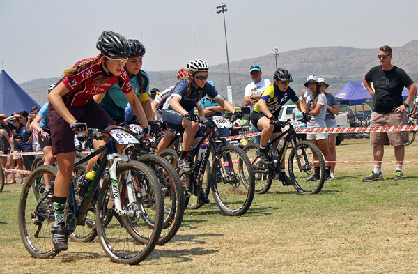 Tiffany Keep (rider 615) of Thomas More College off to a fast start to take the lead from the start and win the youth girls 16 years race. Photo supplied.