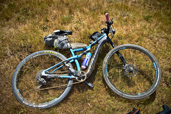 Mountain bikers race non-stop over a distance of 1000km from Bloemfontein to Wellington in South Africa